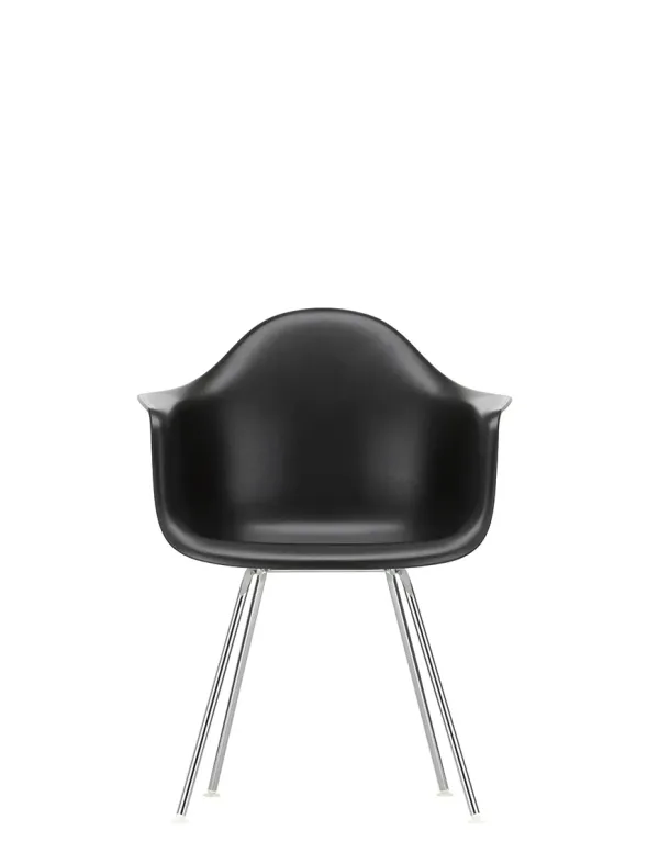 Eames Plastic Armchair DAX, forkromet fra Vitra
