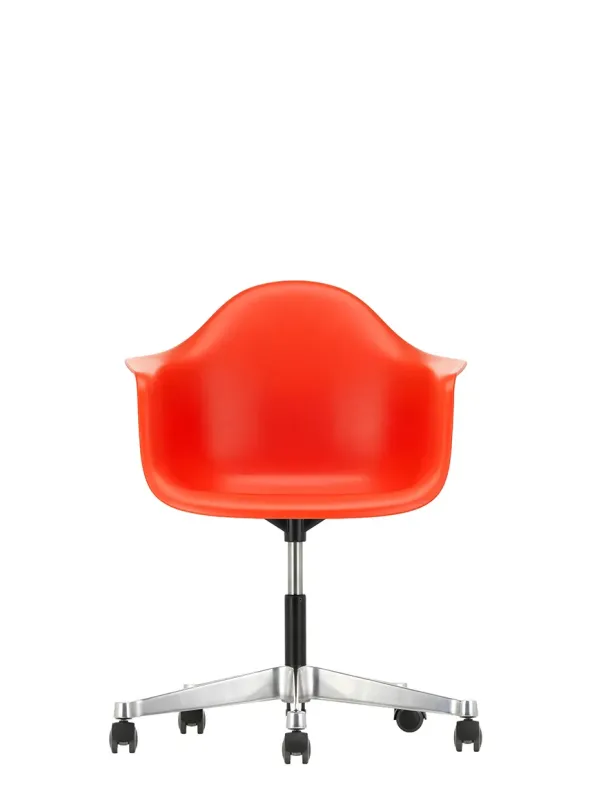 Eames Plastic Armchair PACC fra Vitra