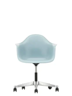 Eames Plastic Armchair PACC fra Vitra
