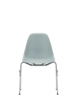 Eames Plastic Side Chair DSS-N, stabelbar fra Vitra