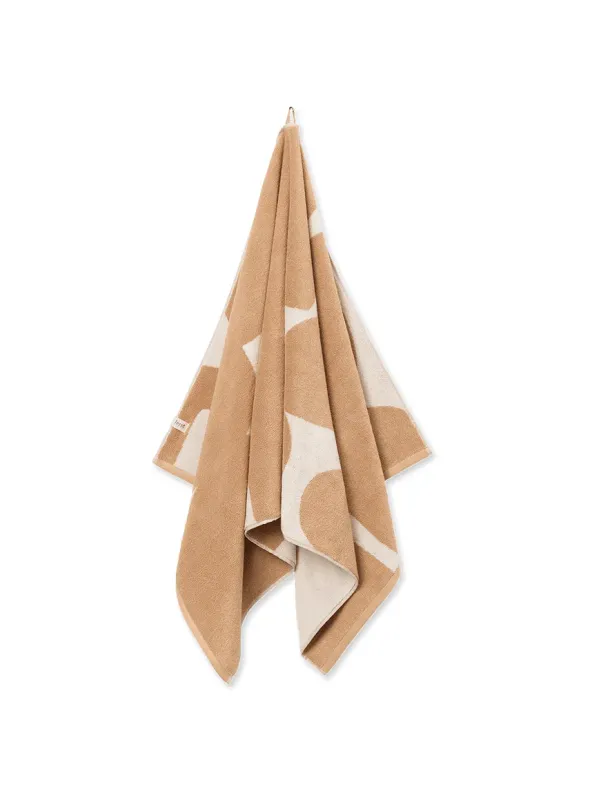 Ebb Bath Towel fra Ferm Living