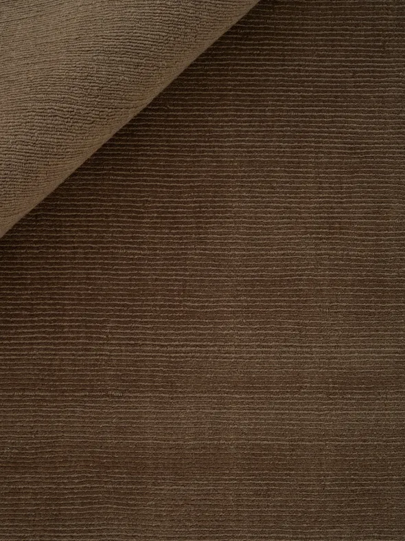 Echo Yano gulvtæppe, Olive Brown fra Linie Design