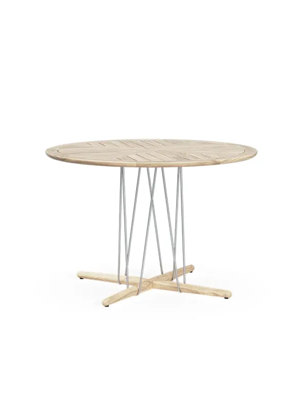 E022 Embrace havebord, Ø110 fra Carl Hansen & Søn
