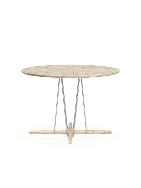 E022 Embrace havebord, Ø110 fra Carl Hansen & Søn