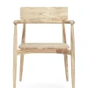 E008 Embrace havestol fra Carl Hansen & Søn
