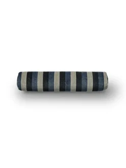 Ember Pyjamas Pillow, Ø15x74 fra Eilersen