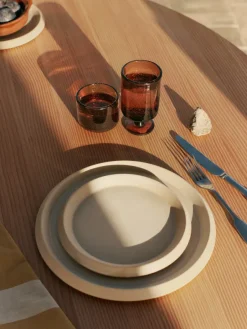 Erena Dinner Plate Ø29 Cream, middagstallerken fra Ferm Living