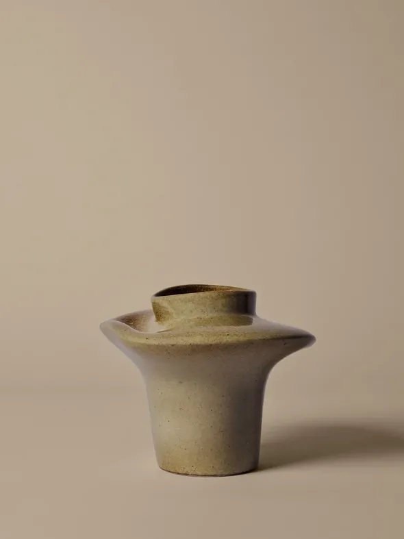 Evio Vase, Small fra Ferm Living