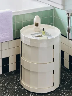 Facet Cabinet 20 fra Hay