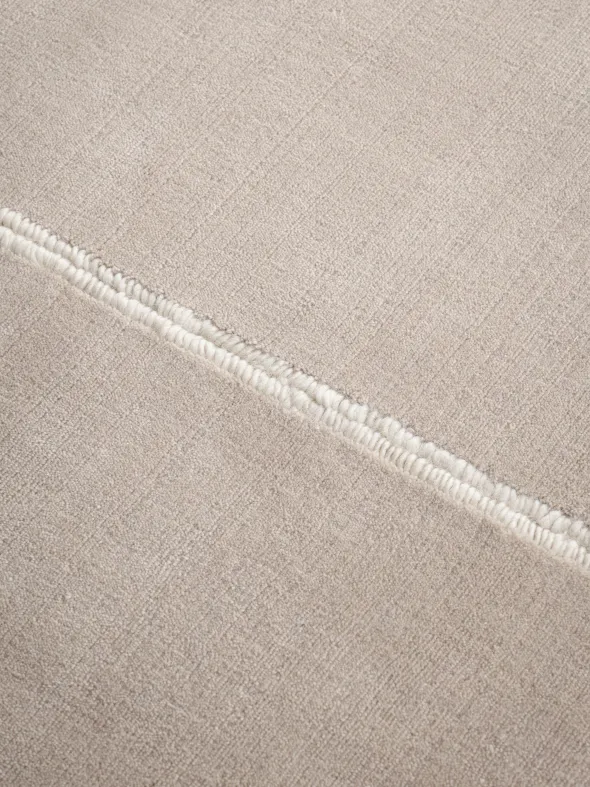 Faded Noren gulvtæppe, Cream fra Linie Design