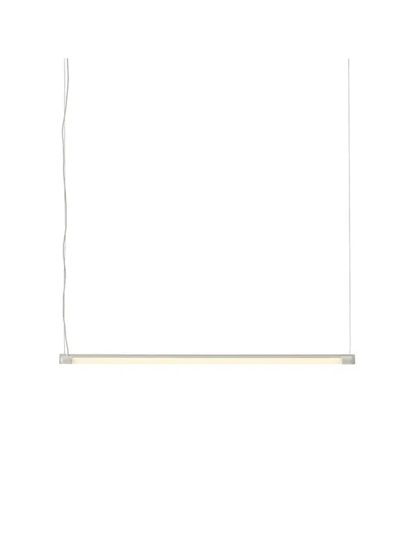 Fine Suspension Lamp, 90 cm fra Muuto