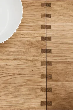 FK63 Reol med Skillevægge, oprejst fra Carl Hansen & Søn