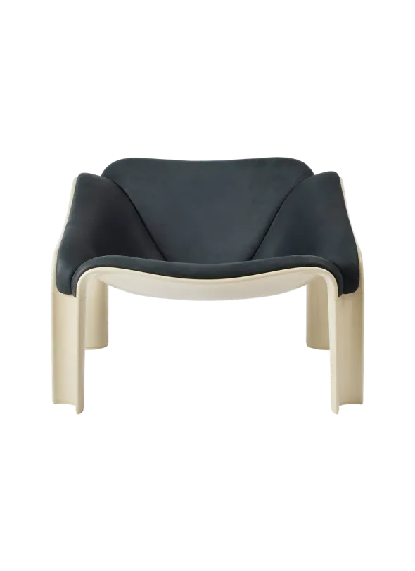F300 Lounge Chair fra Gubi