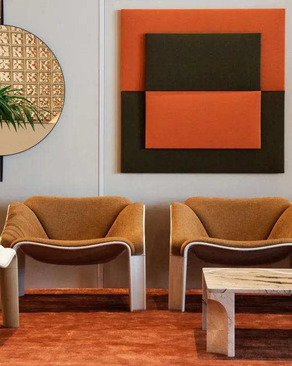 F300 Lounge Chair fra Gubi