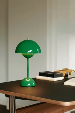 Flowerpot VP9 portable bordlampe af Verner Panton