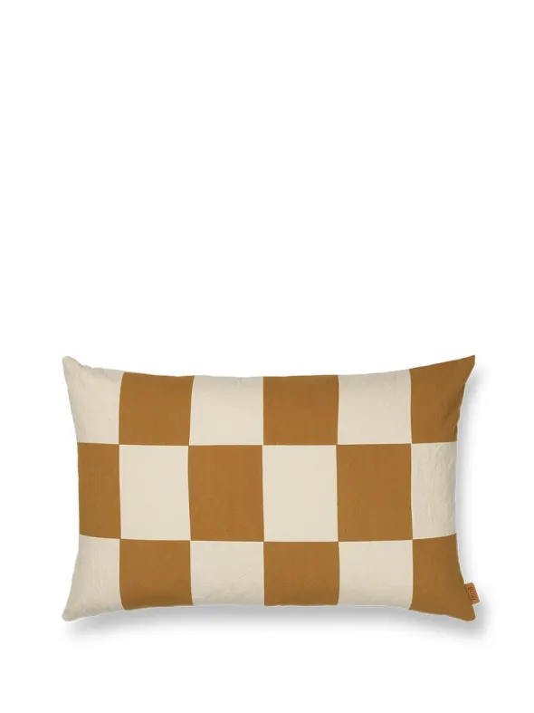 Fold Patchwork Cushion fra Ferm Living