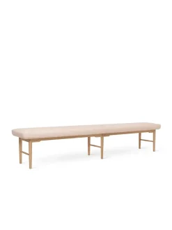 Foyer Bænk af Vilhelm Lauritzen