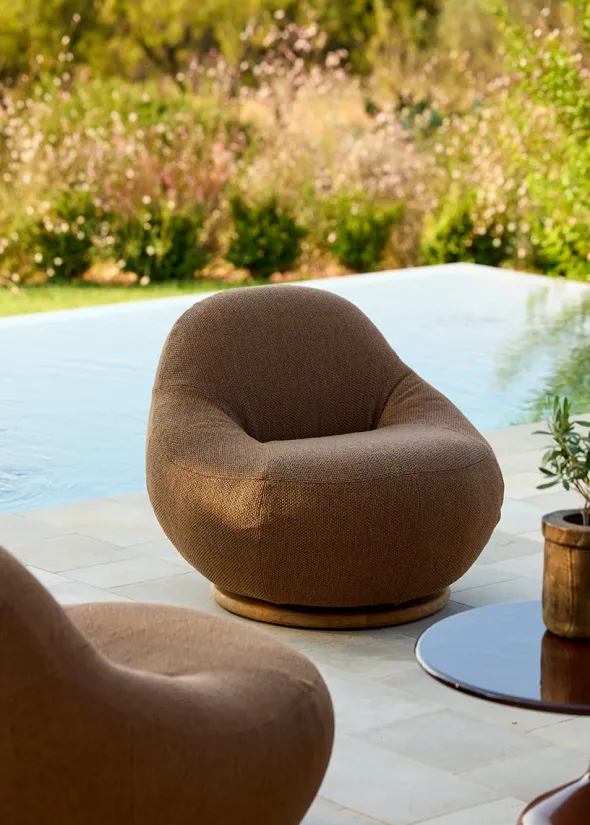 Gem Loungestol med Teak Drejefod fra Cane-line
