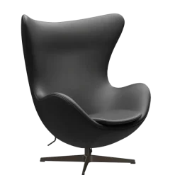 3316 Ægget loungestol, stel i brown bronze af Arne Jacobsen