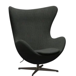 3316 Ægget loungestol, stel i brown bronze af Arne Jacobsen