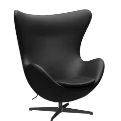 3316 Ægget loungestol, stel i sort af Arne Jacobsen
