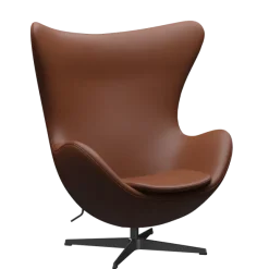 3316 Ægget loungestol, stel i sort af Arne Jacobsen