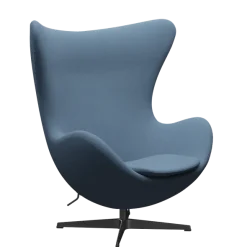 3316 Ægget loungestol, stel i sort af Arne Jacobsen