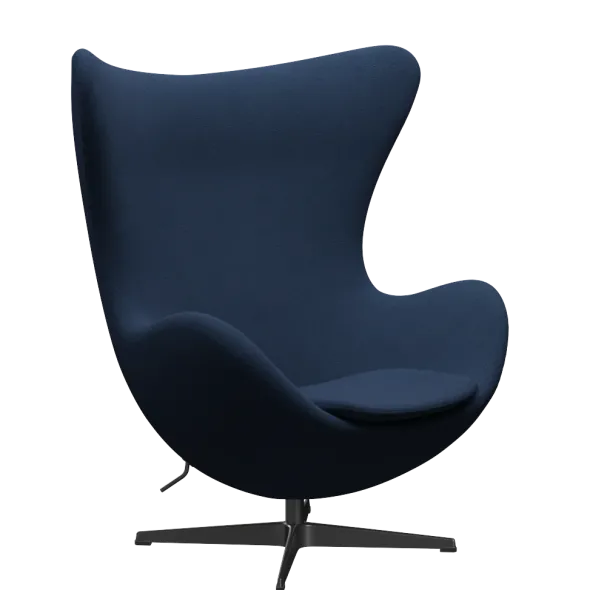 3316 Ægget loungestol, stel i sort af Arne Jacobsen
