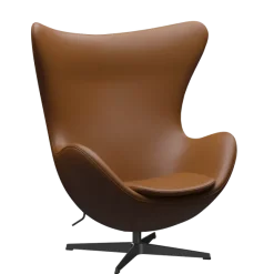 3316 Ægget loungestol, stel i sort af Arne Jacobsen