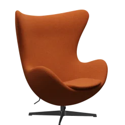 3316 Ægget loungestol, stel i sort af Arne Jacobsen