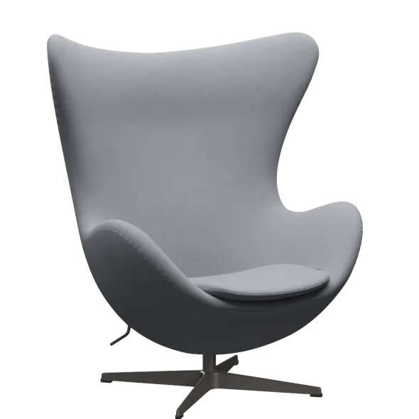 3316 Ægget loungestol, stel i warm graphite af Arne Jacobsen