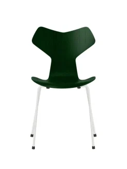 3130 Grand Prix stol i farvet ask af Arne Jacobsen