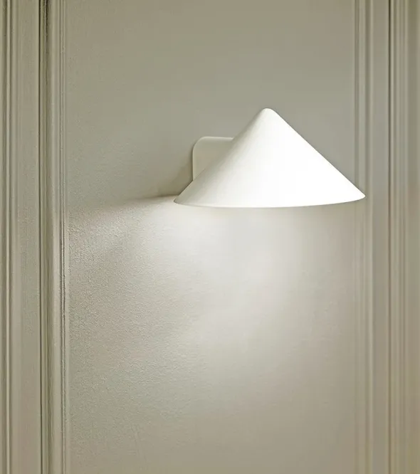 Grasp Væglampe fra Frandsen