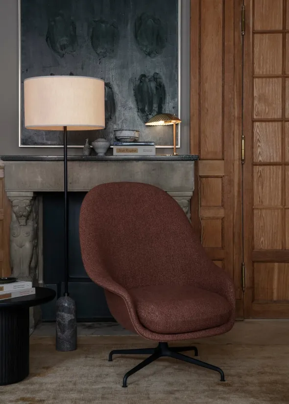 Gravity Gulvlampe, canvas skærm fra GUBI
