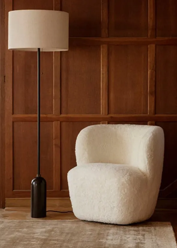 Gravity Gulvlampe, canvas skærm fra GUBI