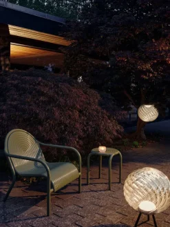 Groove udendørs loungestol fra Tom Dixon