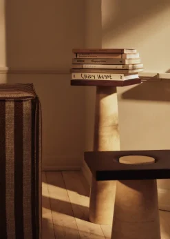Grova sidebord fra Ferm Living