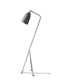 Gräshoppa gulvlampe fra GUBI