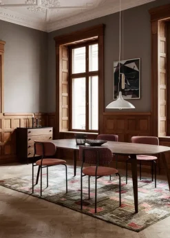 GUBI Dining Table, 200 x 100 cm fra GUBI