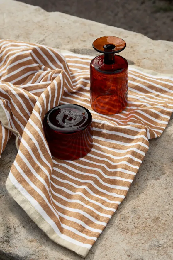 Hale Tea Towel fra Ferm Living