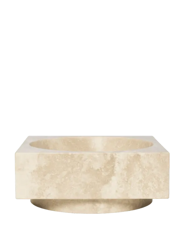 Hew high centrepiece, travertin fra Ferm Living