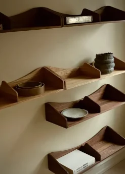 Hulsø Hylde, mørkolieret eg af Finn Juhl
