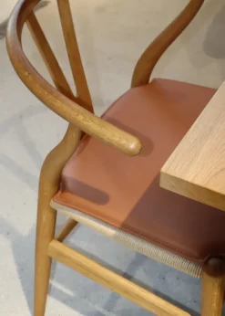 Hynde til Y-stol CH24, cognac læder