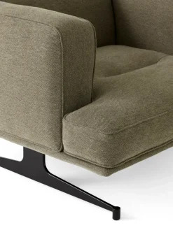 Inland AV21 Lounge Chair fra &Tradition