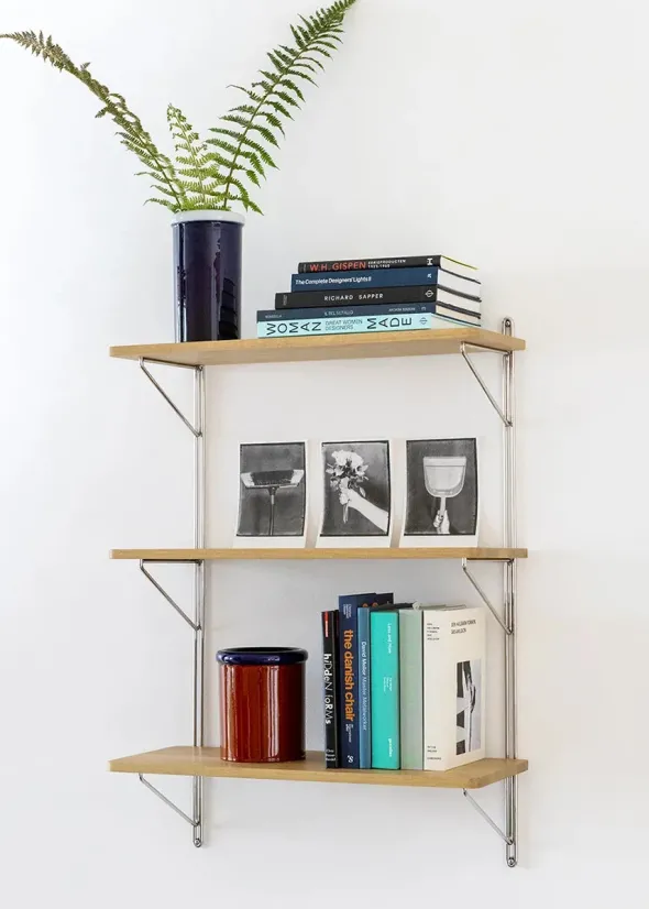 Inline Wall Shelving fra Nine