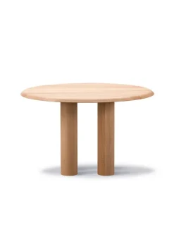 Islets Spisebord, eg lys olie fra Fredericia Furniture