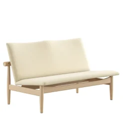 Japan 2 pers. sofa, eg klar olie af Finn Juhl