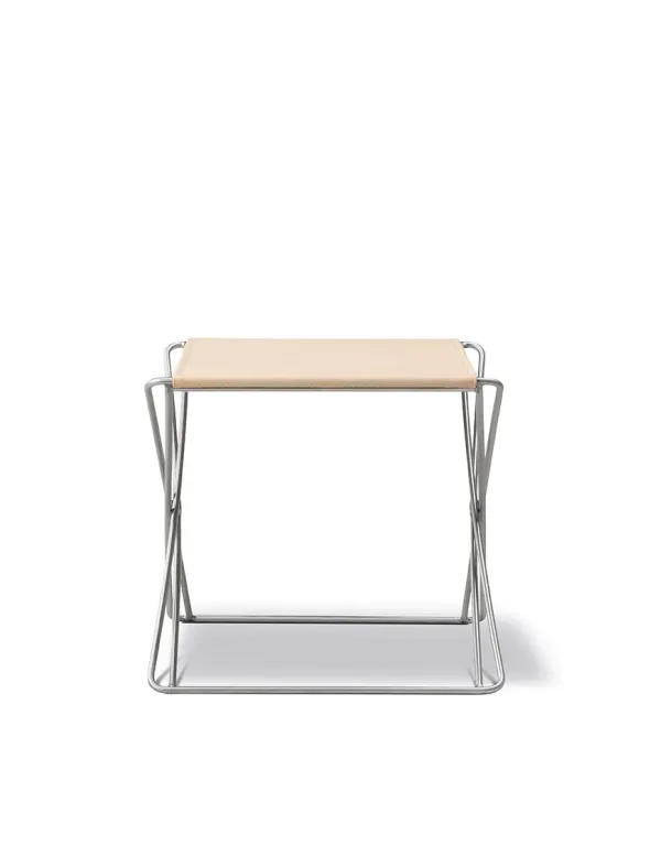 JG Folding Stool fra Fredericia Furniture