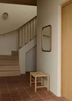 J16 Skammel af Hans J. Wegner
