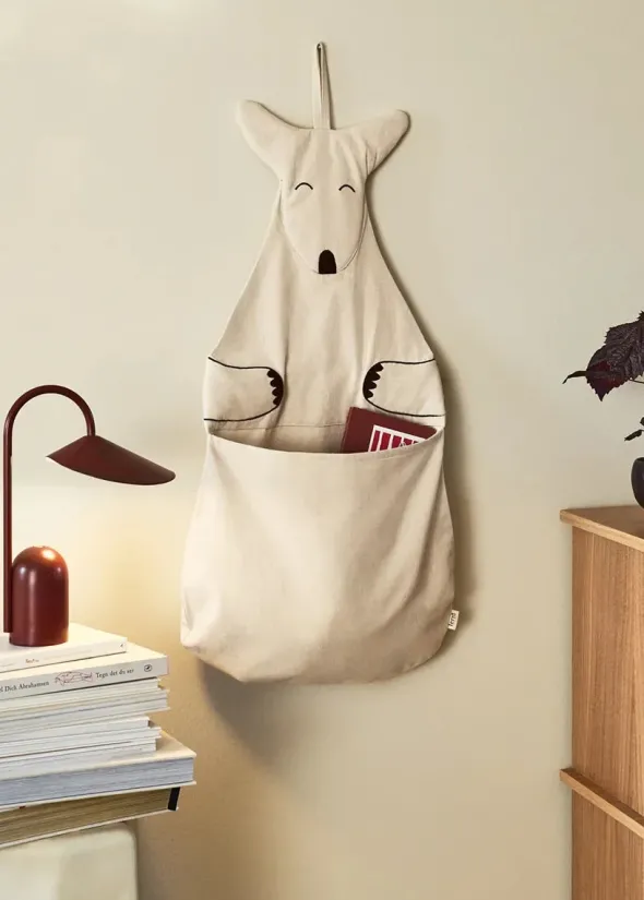 Kangaroo Wall Storage fra Ferm Living